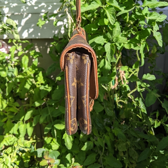 Louis Vuitton Shoulder Bag Murrell - Picture 4 of 16